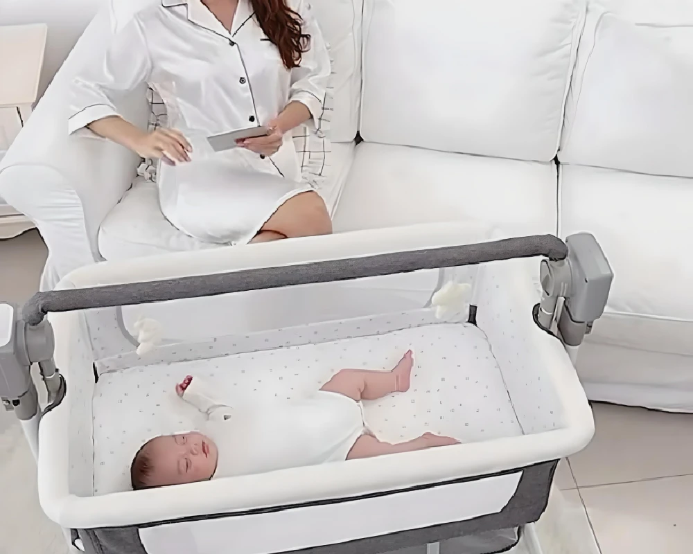 auto rocking bassinet